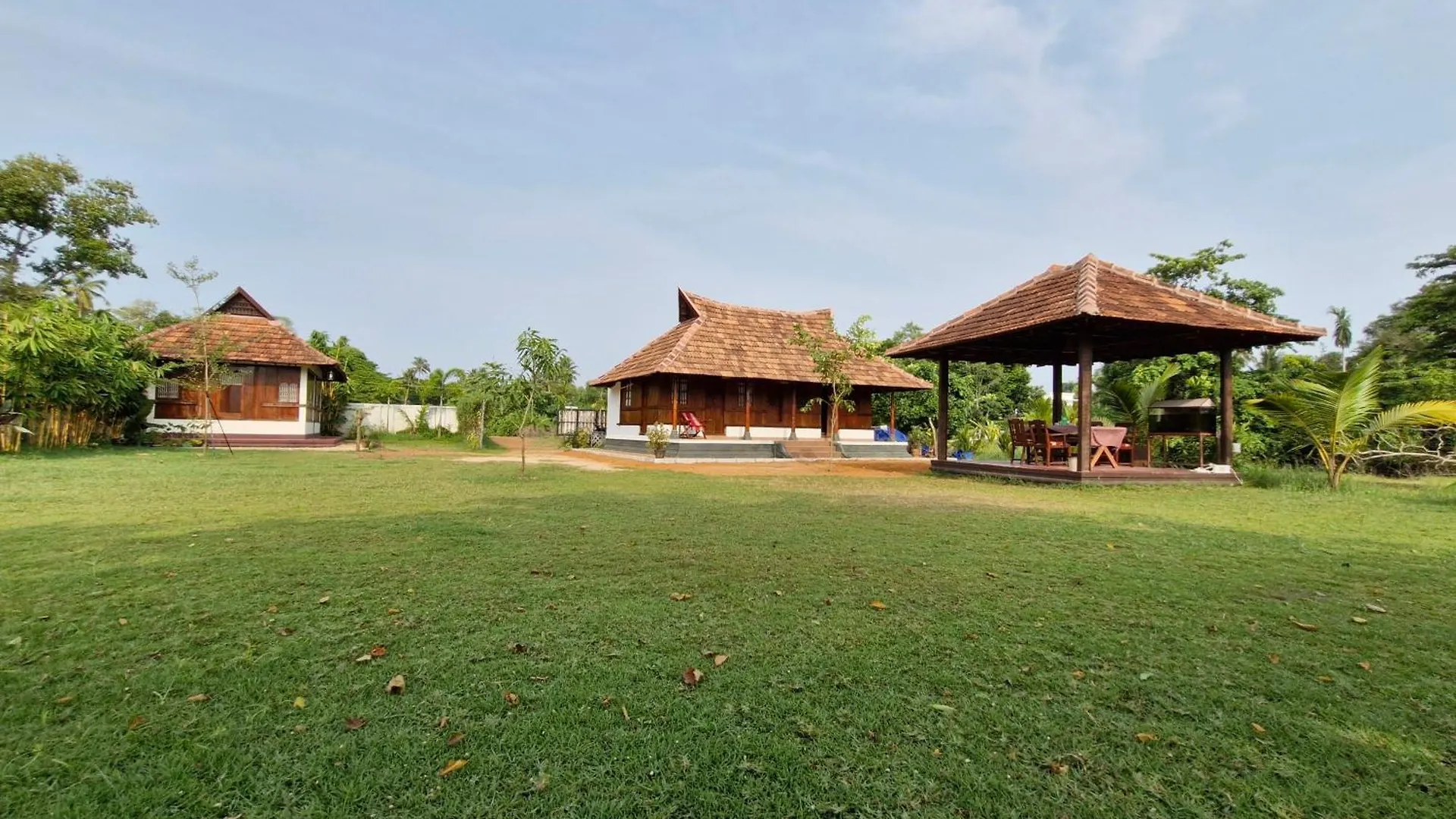Gypsea Marari Bed & Breakfast Alappuzha India